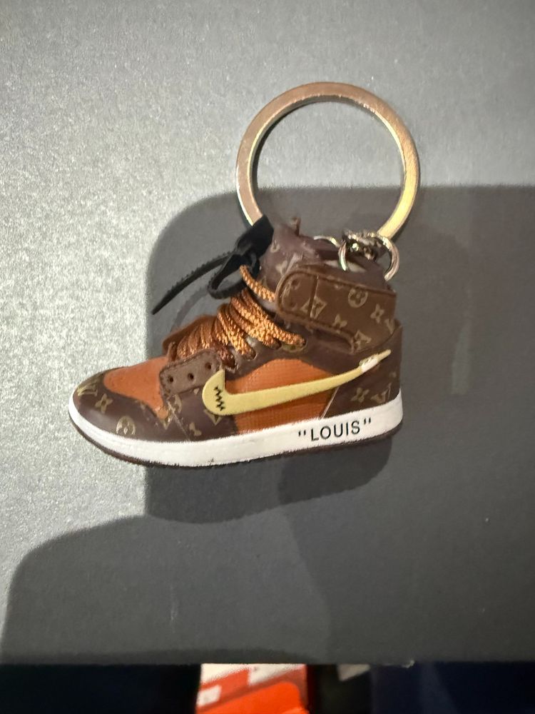 free random Mini Sneaker Keychain